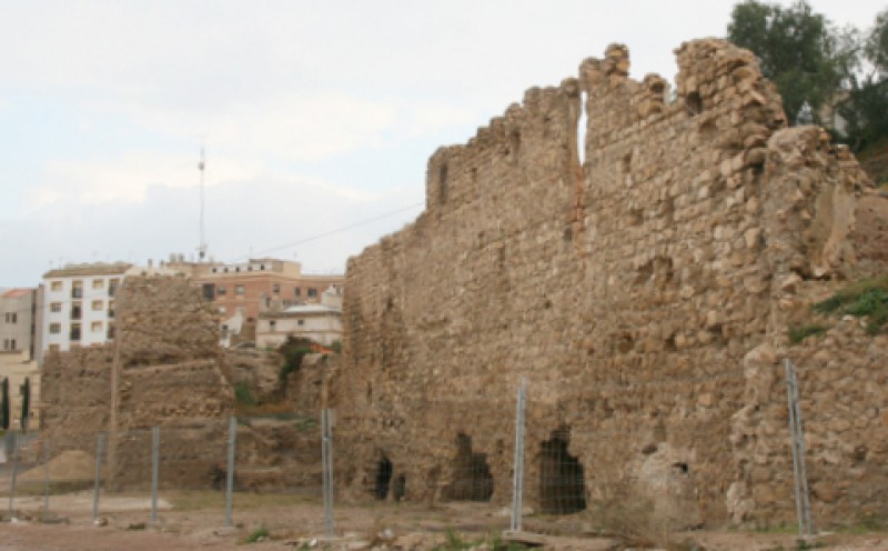 The Porche de San Antonio and the city wall of Lorca