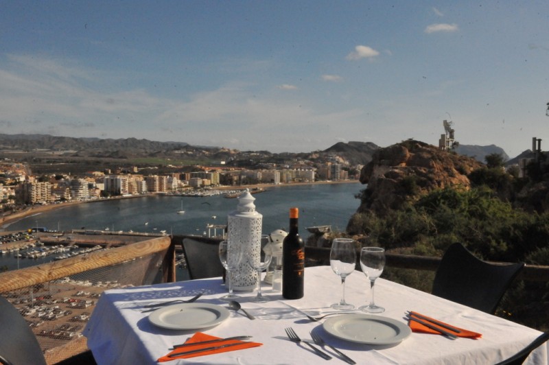 <span style='color:#780948'>ARCHIVED</span> - Restaurante Zoco del Mar for fine dining and spectacular views in Águilas