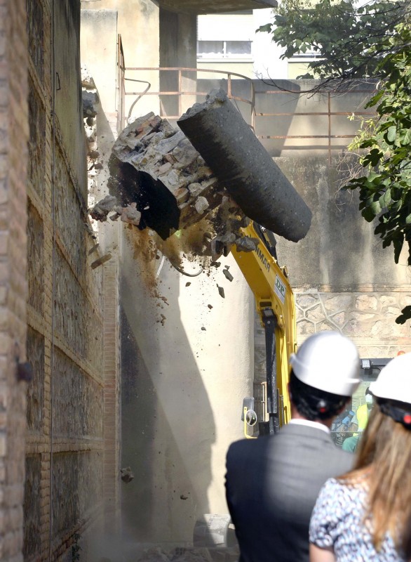 <span style='color:#780948'>ARCHIVED</span> - Murcia city council demolishes walls of the old jail to create cultural centre