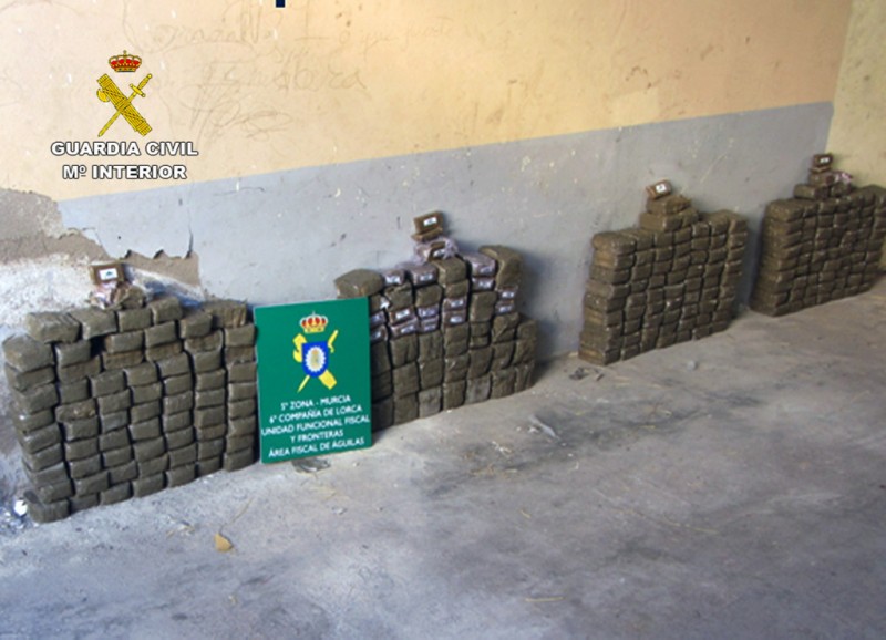 <span style='color:#780948'>ARCHIVED</span> - 153 kilos of hashish found during vehicle checks on the RM-11 Lorca-Aguilas