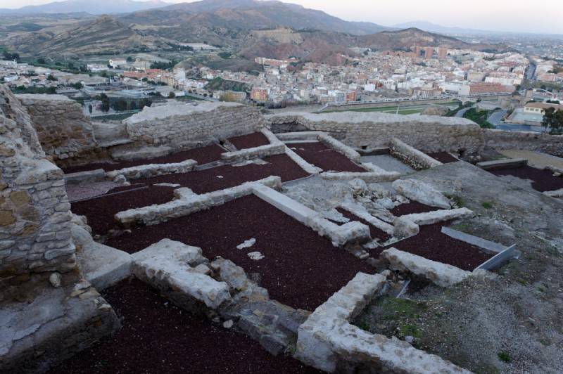 July and August evening tours of the unique medieval synagogue in Lorca castle