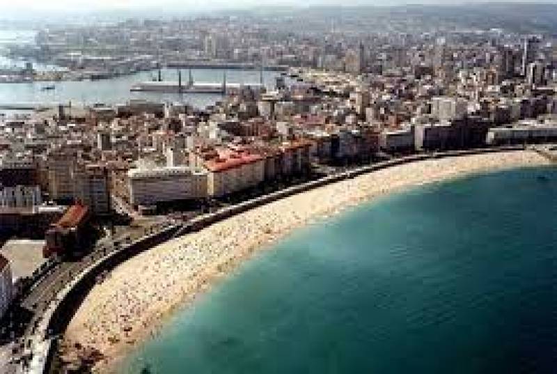 Noche de San Juan: Top 5 towns to celebrate the beach bonfire festival in Spain