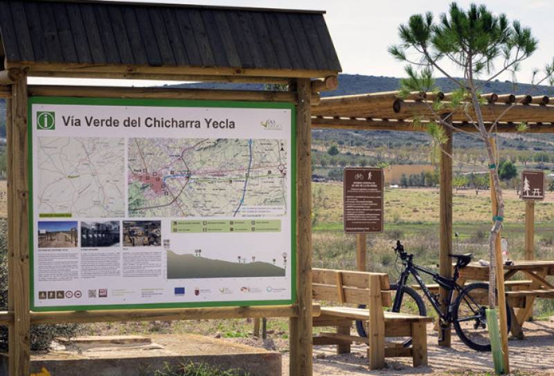 The Yecla-Biar greenway in northern Murcia and western Alicante