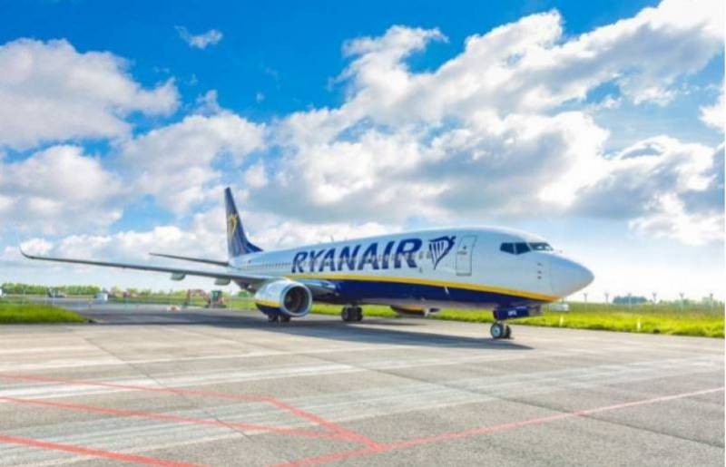 More drunken drama on flight to Spain as Ryanair pushes for booze crackdown