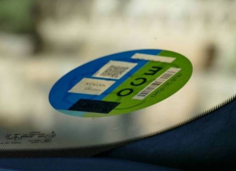 Low Emission Zone stickers now available at more locations in Spain