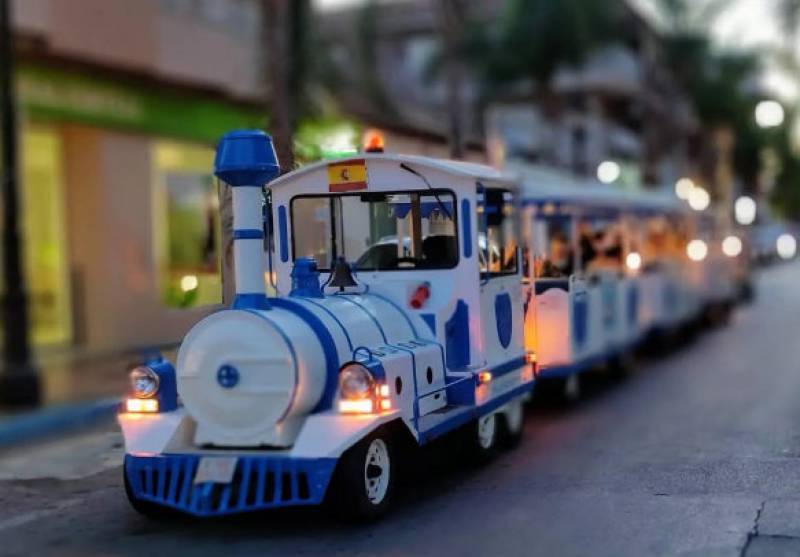 June 7 Free guided tour on the tourist train of Los Alcazares