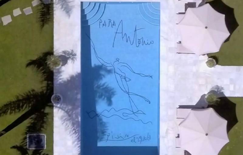 Picasso's only painted swimming pool in the world goes on the market