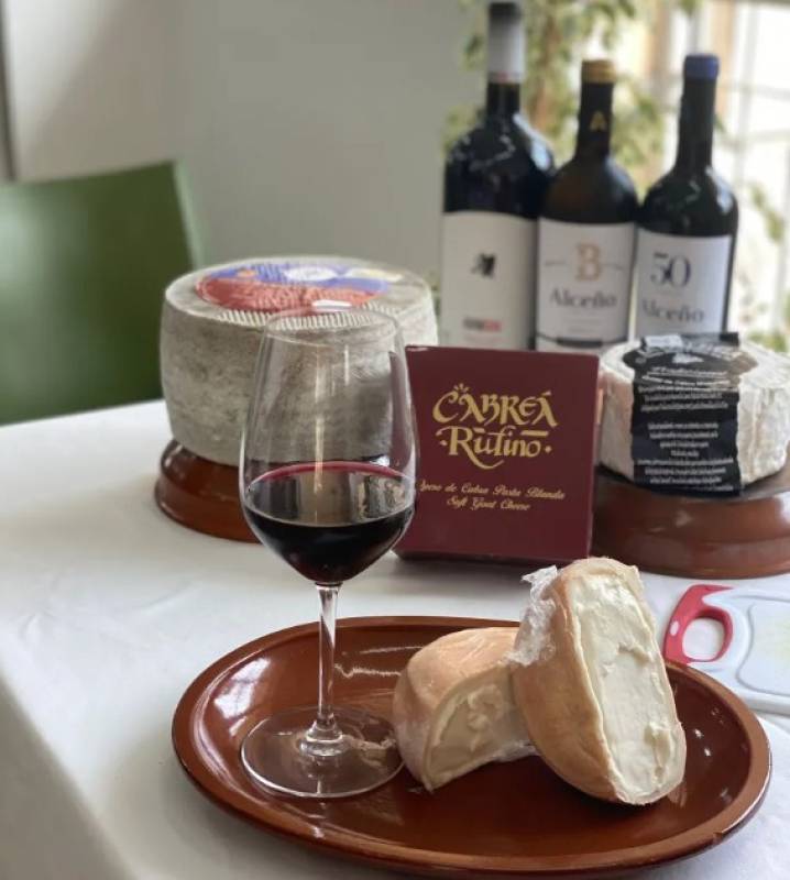 November 9 to 16 Cheese and wine route in Pilar de la Horadada!