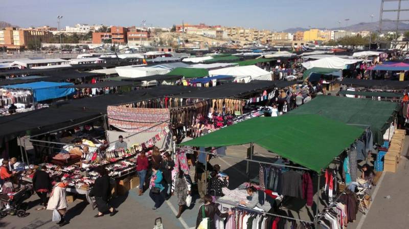 Alicante markets stay open on festive holidays for last-minute shoppers