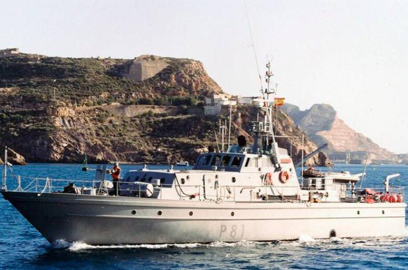 March 20 to 22 Visit a Spanish navy patrol ship in Puerto de Mazarrón!
